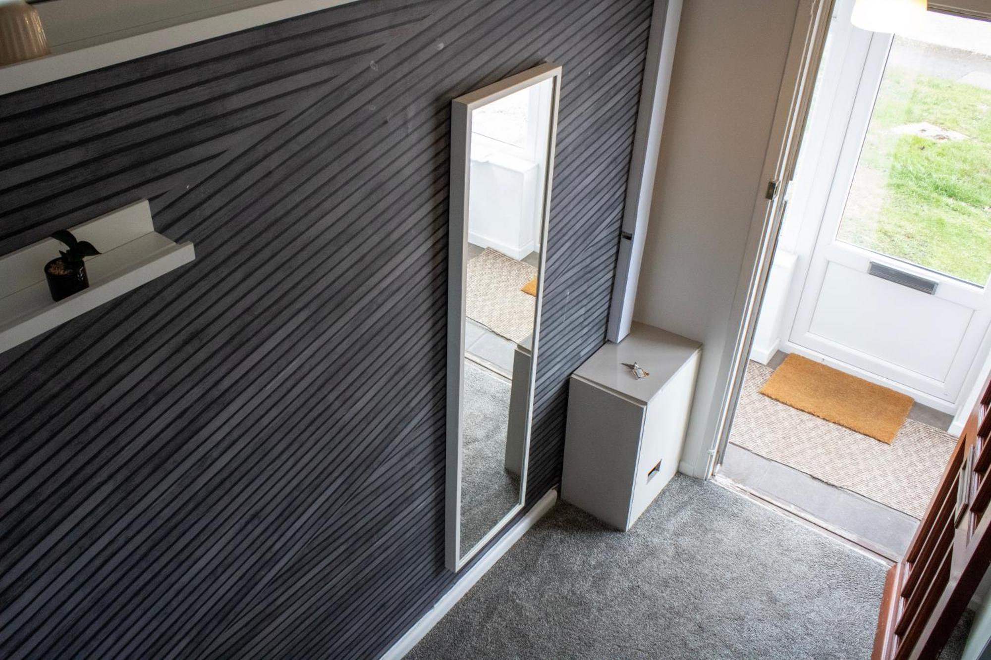 Harvard House, Stylish 3 Bedroom House In Solihull 5 Mins To The Nec, Bhx ,Jlr With Free Parking Birmingham Buitenkant foto